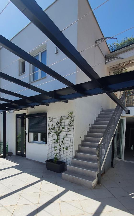 Villa D&B บุดวา ภายนอก รูปภาพ